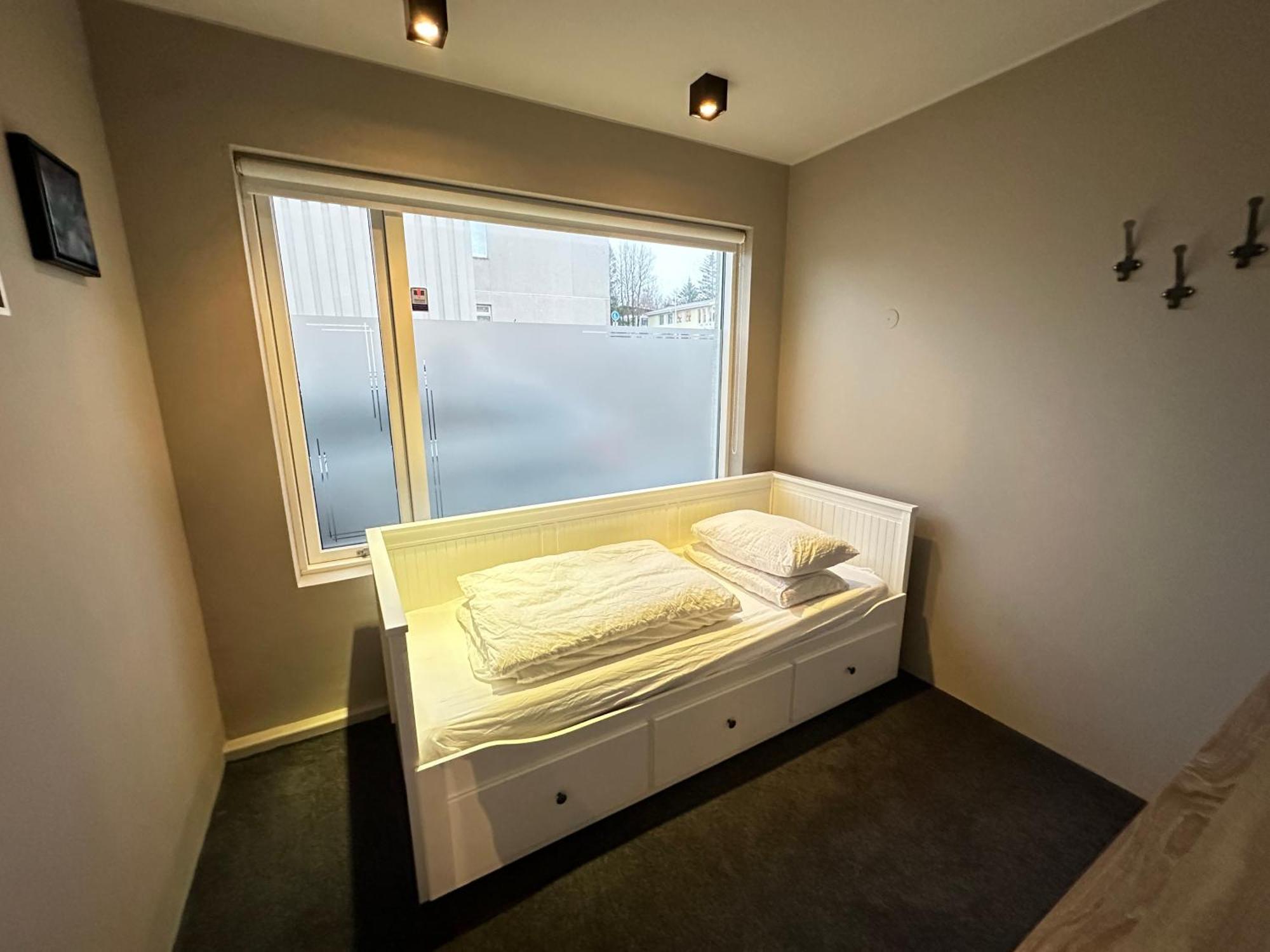 Spacious And Family Friendly Apartment In Kopavogur Reykjavík Esterno foto